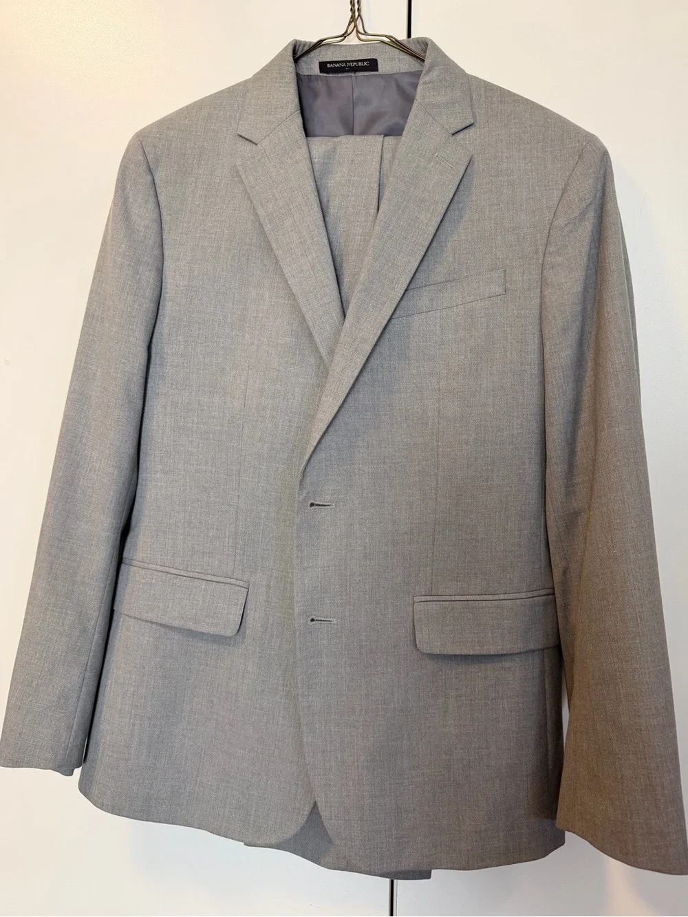 Banana Republic Men's Light Gray Suit + Pants {Slim Fit}